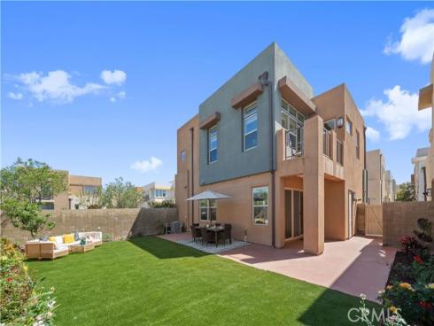 131  Newall  , Irvine, CA