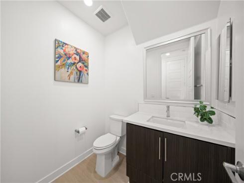 131  Newall  , Irvine, CA