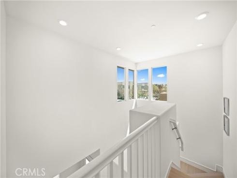 131  Newall  , Irvine, CA