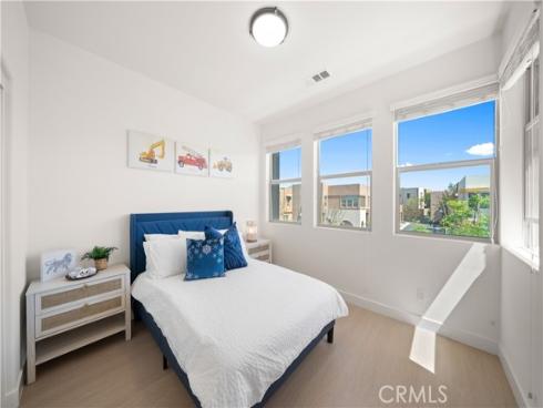 131  Newall  , Irvine, CA