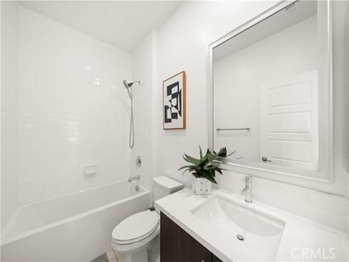 131  Newall  , Irvine, CA