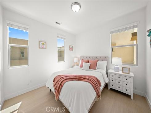 131  Newall  , Irvine, CA