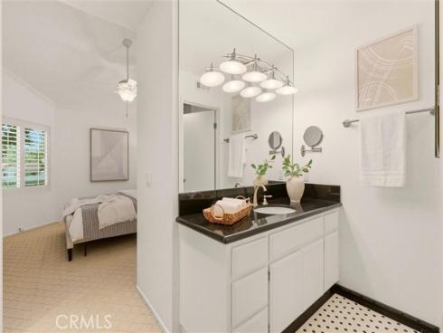 220 Lemon Grove , Irvine, CA