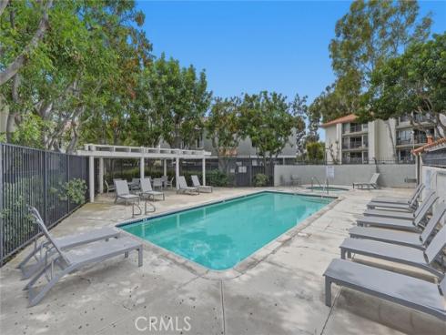 220 Lemon Grove , Irvine, CA
