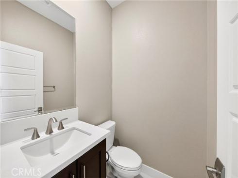 195  Stellar  , Irvine, CA