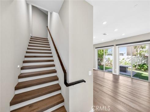 195  Stellar  , Irvine, CA