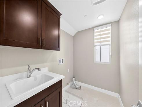 195  Stellar  , Irvine, CA