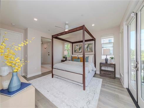 195  Stellar  , Irvine, CA