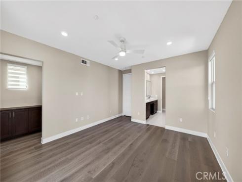 195  Stellar  , Irvine, CA