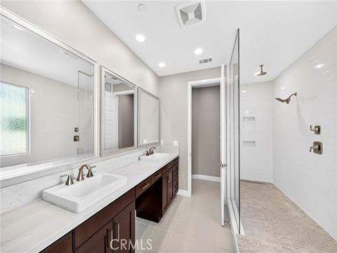 195  Stellar  , Irvine, CA