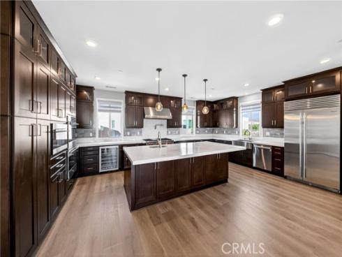 195  Stellar  , Irvine, CA