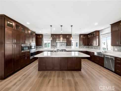 195  Stellar  , Irvine, CA