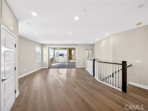 195  Stellar  , Irvine, CA