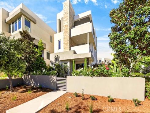 195  Stellar  , Irvine, CA