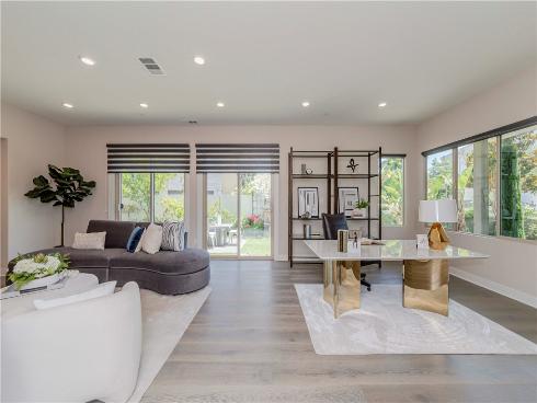 195  Stellar  , Irvine, CA