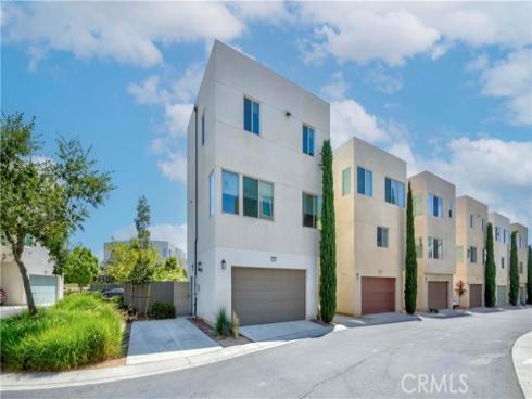 195  Stellar  , Irvine, CA