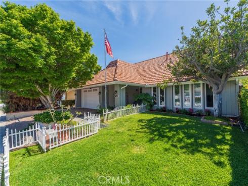 5252  Burgundy  , Irvine, CA