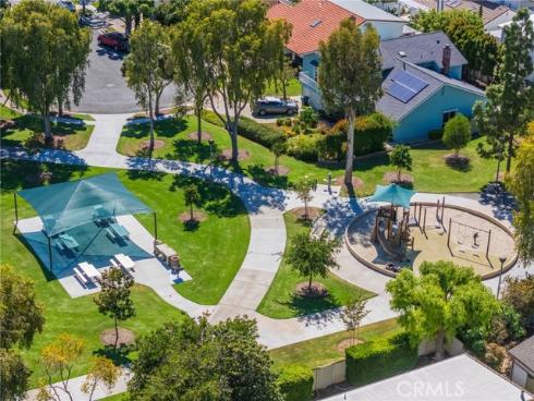 5252  Burgundy  , Irvine, CA