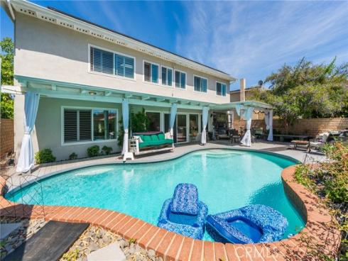 5252  Burgundy  , Irvine, CA