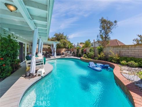 5252  Burgundy  , Irvine, CA