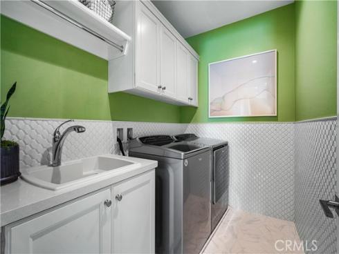 166  Villa Ridge  , Irvine, CA