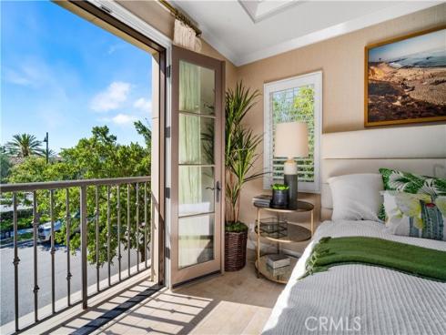 166  Villa Ridge  , Irvine, CA