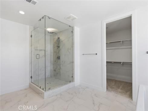 165  Apron  , Irvine, CA