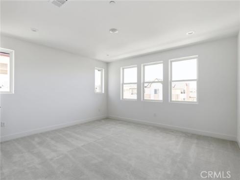 165  Apron  , Irvine, CA