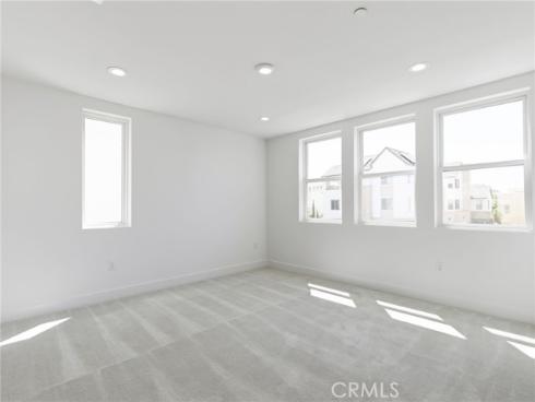 165  Apron  , Irvine, CA