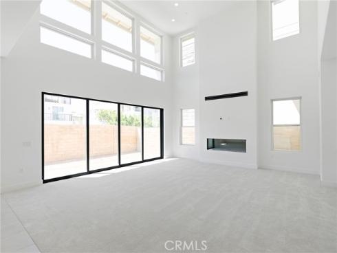 165  Apron  , Irvine, CA