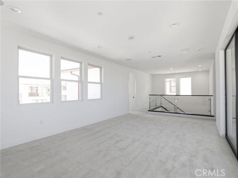 165  Apron  , Irvine, CA