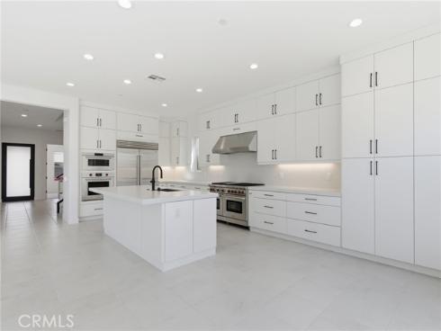 165  Apron  , Irvine, CA