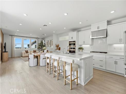 218  Tank  , Irvine, CA