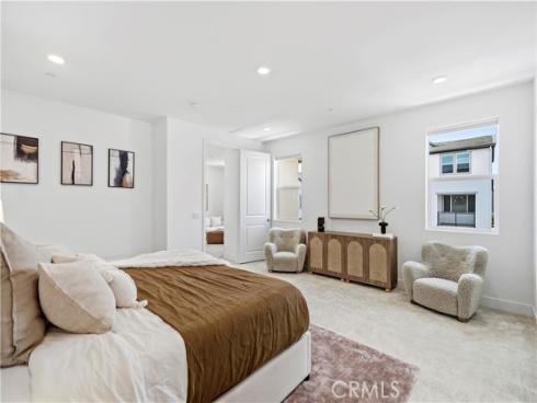 218  Tank  , Irvine, CA