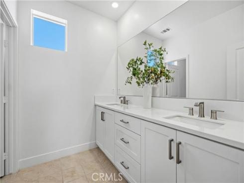 218  Tank  , Irvine, CA