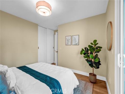 2  Featherwood  , Irvine, CA