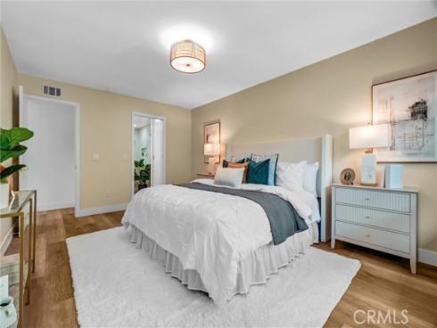 2  Featherwood  , Irvine, CA