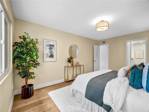 2  Featherwood  , Irvine, CA