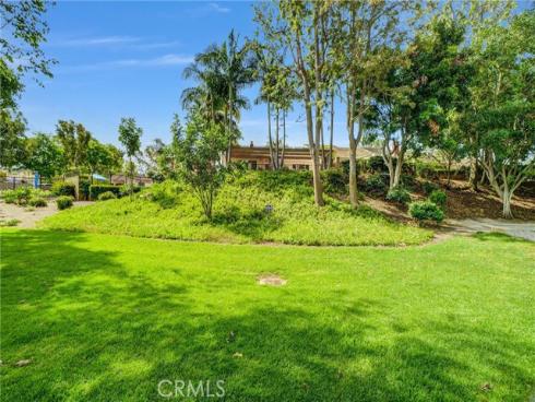 2  Featherwood  , Irvine, CA