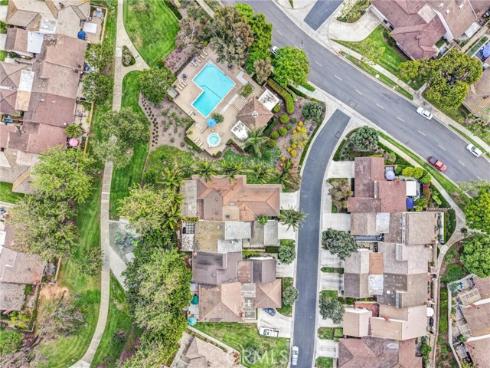 2  Featherwood  , Irvine, CA