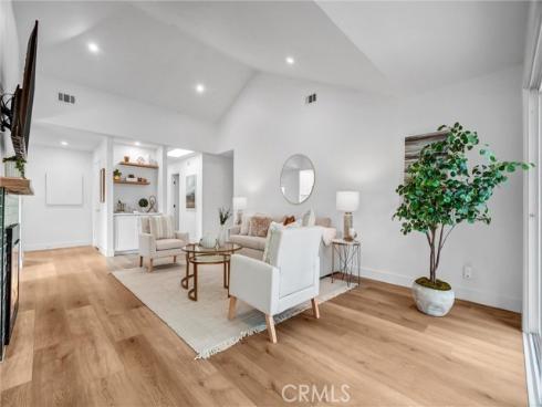 2  Featherwood  , Irvine, CA