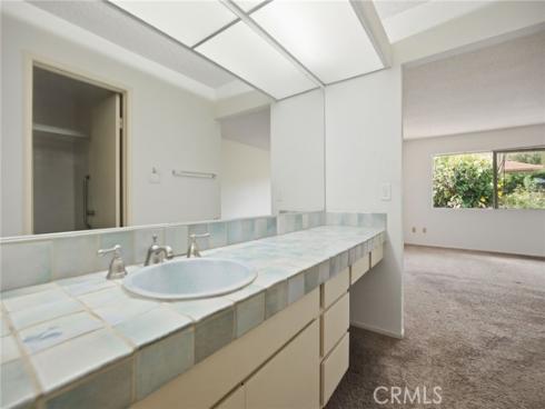 27  Dogwood  , Irvine, CA