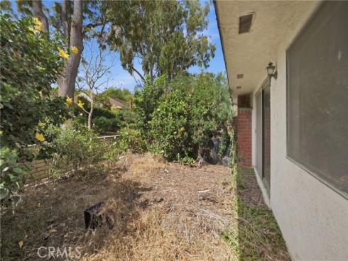 27  Dogwood  , Irvine, CA