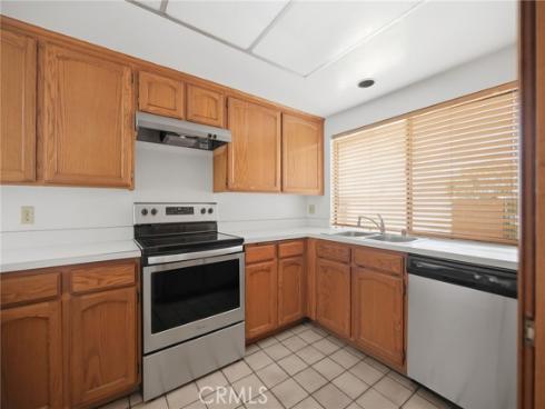 27  Dogwood  , Irvine, CA