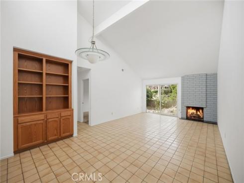 27  Dogwood  , Irvine, CA