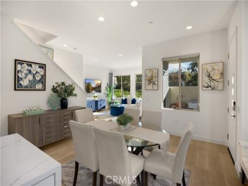 269  Magnet  , Irvine, CA