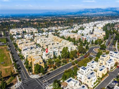 269  Magnet  , Irvine, CA