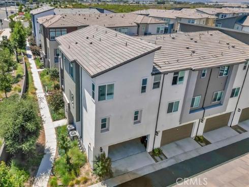 346  Tank  , Irvine, CA