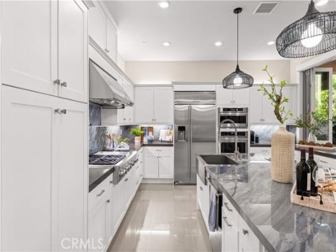 131  Spiral  , Irvine, CA