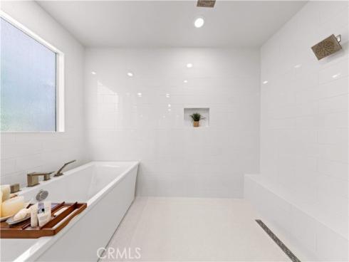 131  Spiral  , Irvine, CA